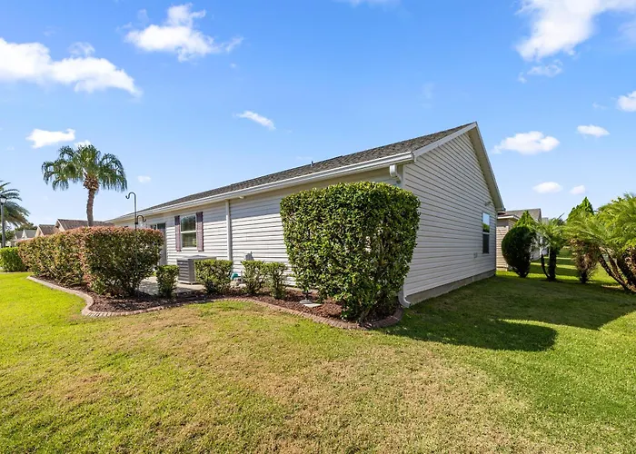 Sunnyside Escape In The Villages With Golf Cart & Bbq
