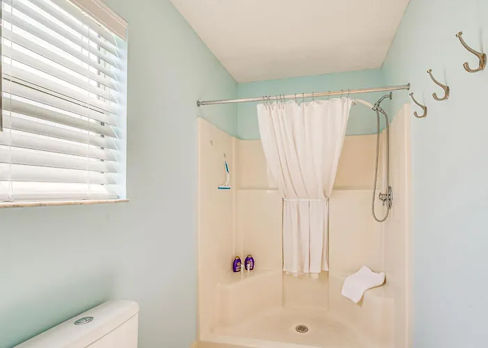 Home In The Villages W/ Lanai & Private Hot Tub!