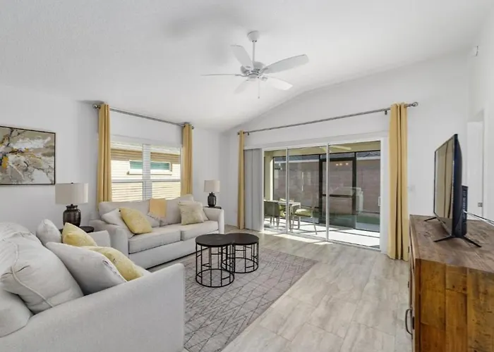 Walk To Brownwood, Spacious 3Br, Golfcart, Bbq